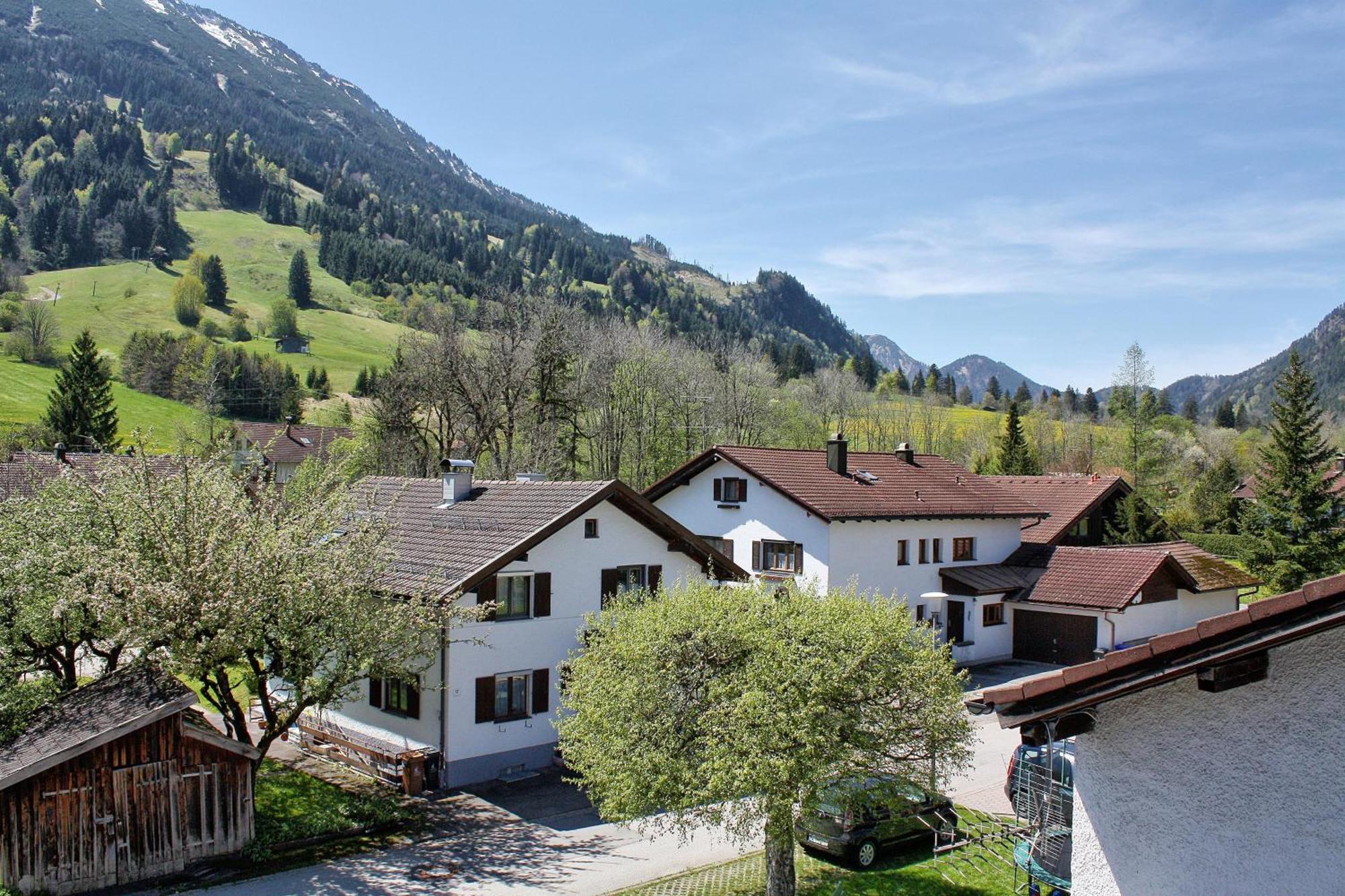 Haus Bergland Inkl Koenigscard Mit Kostenlosen Bergbahnen Und 3H Skipass Pfronten Exterior foto